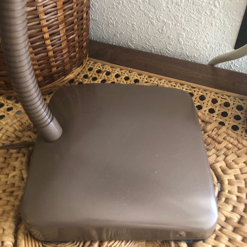 Industrial MCM Gooseneck Brown Table Lamp - Picture 14 of 14